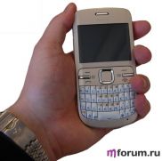 Первое знакомство с Nokia C3
