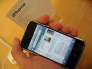 iPhone получит дисплей с разрешением 960 х 640 пикселей?