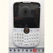 ZTE X990 с клавиатурой QWERTY одобрен FCC