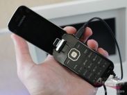 Стильная «раскладушка» Samsung S5150 Olivia