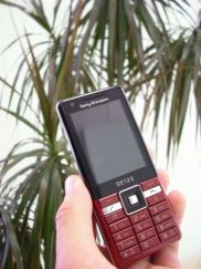 Обзор мобильного телефона Sony Ericsson Naite (J105): "экофон"