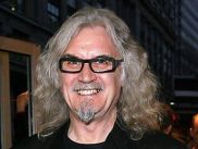 Комик Билли Конноли сыграет боевого гнома