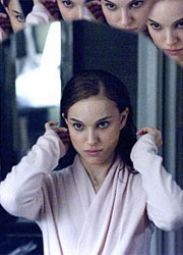 Натали Портман стала самой популярной звездой IMDB