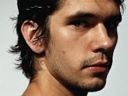 Бен Уишоу станет новым Кью в 23-м фильме о Джеймсе Бонде