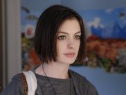 Энн Хэтэуэй дебютирует в качестве продюсера