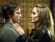 Universal возобновила работу над фильмом "Особо опасен 2"