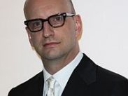 Стивен Содерберг поручил Мэттью МакКонахи управлять стрип-клубом