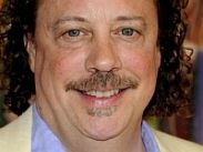 «Короткое замыкание» досталось режиссеру «Бунта ушастых»