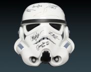 Право на шлем из "Звездных войн" осталось за автором