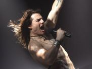 В Сети появился снимок Тома Круза в роли рок-звезды