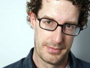 Сценарист "Мальчишника в Вегасе" переквалифицируется в режиссеры