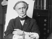 Сценарист "Особого мнения" займется биографией Гудини