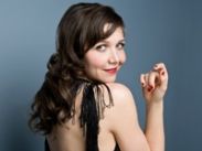 Мэгги Джилленхол пообщается с потусторонними силами