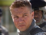 Новым Борном стал Джереми Реннер