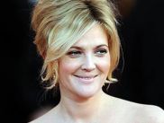 Дрю Бэрримор расскажет, легко ли быть одной