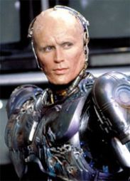 Бразильский режиссер претендует на римейк "Робокопа"