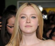 Дакота Фэннинг сыграет сестру Королевы