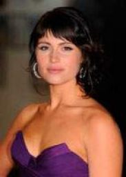 Джемма Артертон сыграет роль Греты в экранизации сказки братьев Гримм