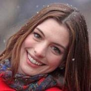 Энн Хэтэуэй и Джули Эндрюс снимутся в "Лузерах"