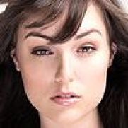 Порноактриса Саша Грей сыграет специалиста по нирване