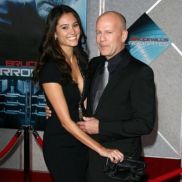 Брюс Уиллис снова счастлив