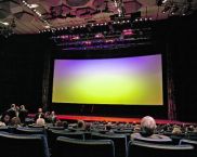 Кинотеатрам разрешили показывать рекламу перед фильмами