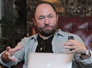 "Базелевс" купила для Бекмамбетова "Войну токов"