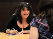 Сценаристка переключится с "Мэри Поппинс" на "Пятьдесят оттенков серого"