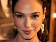 Бэтмену и Супермену придется иметь дело с Чудо-Женщиной