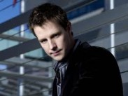 Джейсон Доринг утвержден на роль Логана в фильме “Вероника Марс”