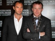 Джуд Лоу и Гай Ритчи хотят сняться в "Шерлоке Холмсе-3"