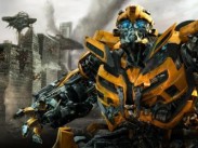 Фильм "Трансформеры 4" стал самым кассовым проектом года