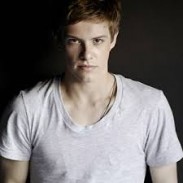 Ксавье Самуэль и Кэрри-Энн Мосс снялись в новом «Франкенштейне»