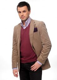 Ведущим шоу «Холостяк-2» стал Григорий Решетник