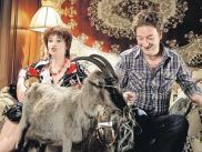 Шоу «Одна за всех»: Анне Ардовой не дали подоить козу