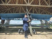 Сериал «Крылья»: Небо. Самолет. Мужчина