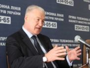 Минздрав требует запретить «вообще всю рекламу» по телевидению