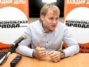 Участник "Голоса страны" Андрей Сухарев: "Изначально я ставил на Пономарева"