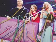 Победитель «Народной звезды-4» Владимир Кузин: «Мой отец работает на заводе, а мама - домохозяйка»