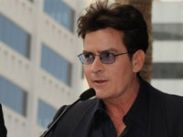 Сериал "Два с половиной человека" закрыли из-за Чарли Шина