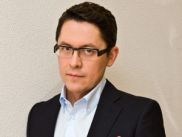 У известного репортера НТВ Павла Селина новое ток-шоу