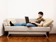 Мужчины предпочитают играть и смотреть ТВ