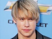 Корд Оверстрит возможно станет постоянным актером в "Хоре"