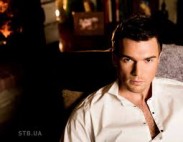 "Холостяк-3": герой прогнал участницу после интимных ласк в постели