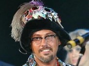 Коляденко будет судьей проекта «Пой, если сможешь»