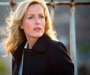 «Крах» с Джиллиан Андерсон продлили на второй сезон