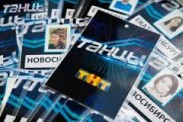 Наставники шоу "ТАНЦЫ" променяют судейские кресла на танцпол