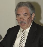 Эдуард Сагалаев: “ТВ играет у нас роль национальной идеи”