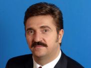 Создатель "Дома-2" и "Моей семьи" запустит телеканал для русских диаспор